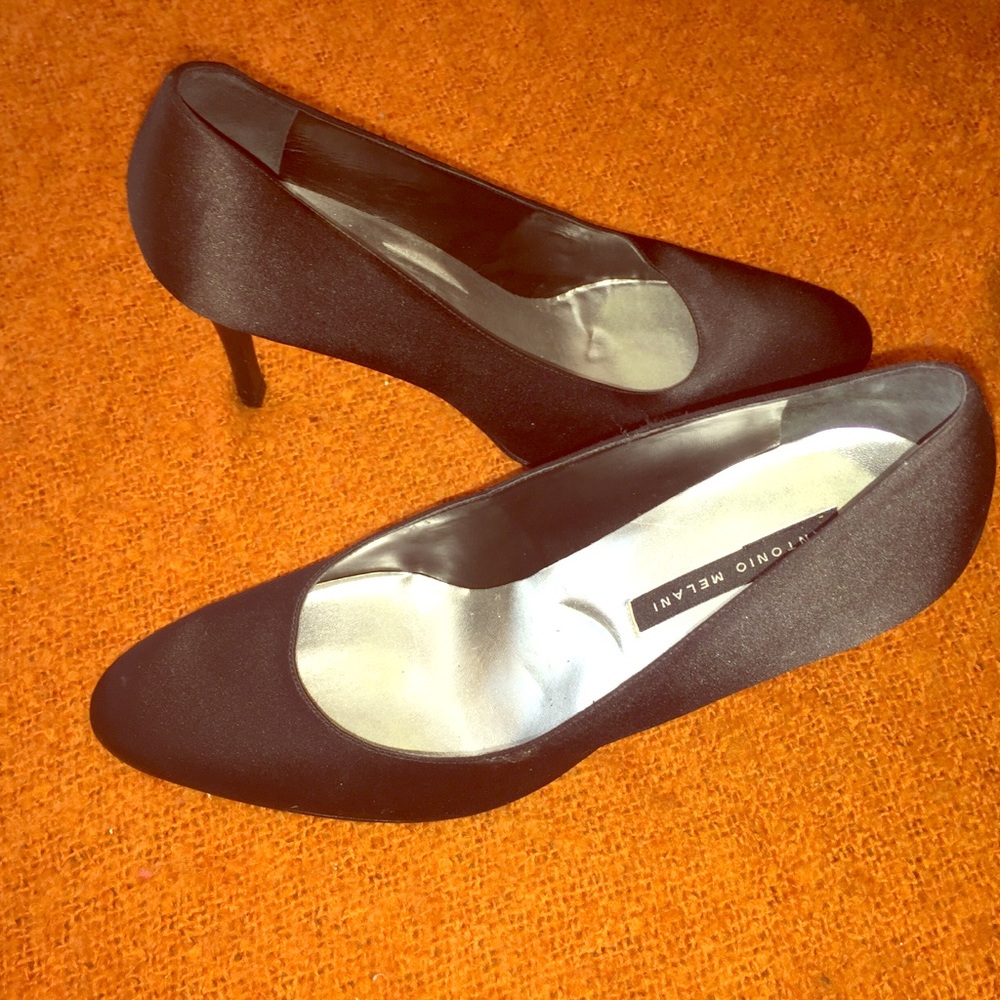 ANTONIO MELANI PUMPS